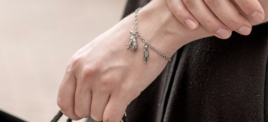 19_stainless_figurine_kid_dog_bracelet_0